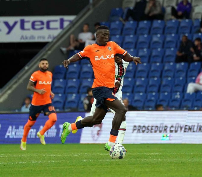 Spor Toto Süper Lig: Başakşehir: 0 - Karagümrük: 0 (Maç Sonucu)