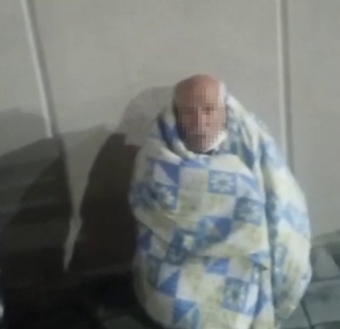 Annesinden Tapuyu Devir Alan Şahsın Hasta Babasını Ve Ağabeyini Sokağa Attığı İddiası