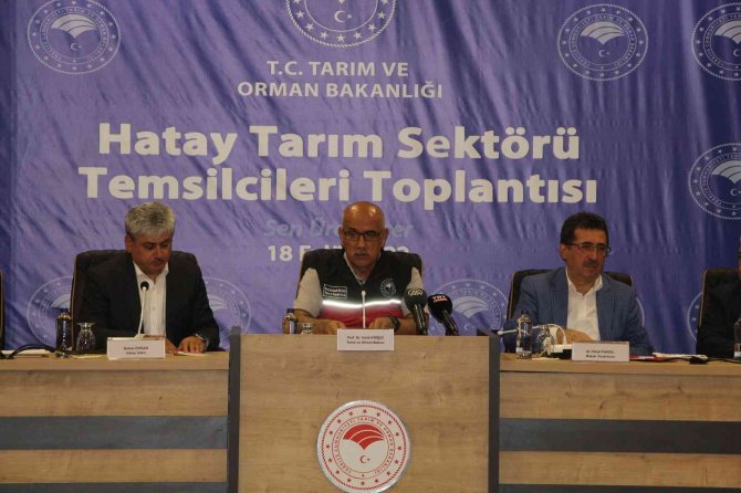 Bakan Kirişci: "Üreticinin Üretmediğini Söyleyerek Hadsizlik Yapan Çevreler Var"