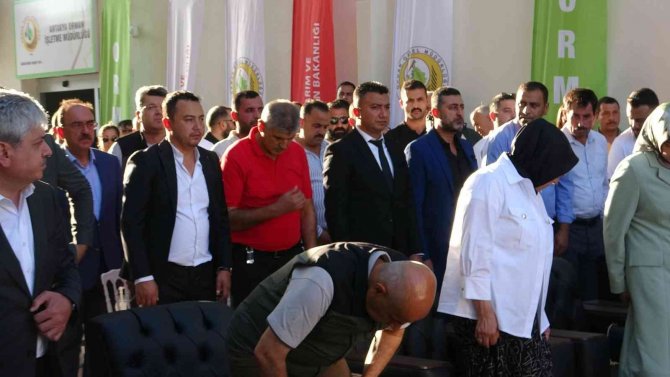 Bakan Kirişçi, Pamuk Fiyatlarını Düşürmek İsteyenleri Uyardı