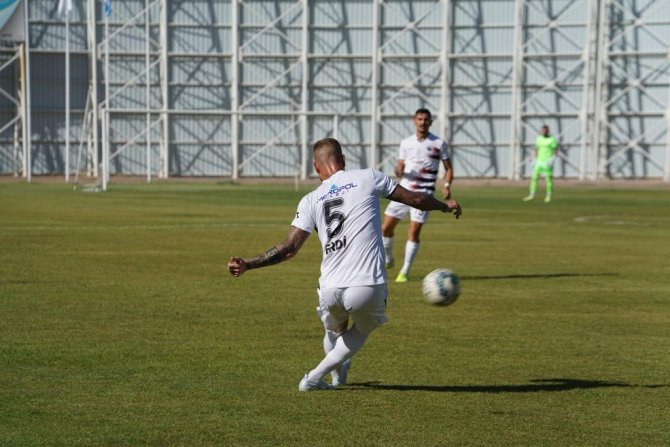 Tff 3. Lig: 68 Aksaray Belediyespor: 1 - Beyoğlu Yeni Çarşı Sk: 3