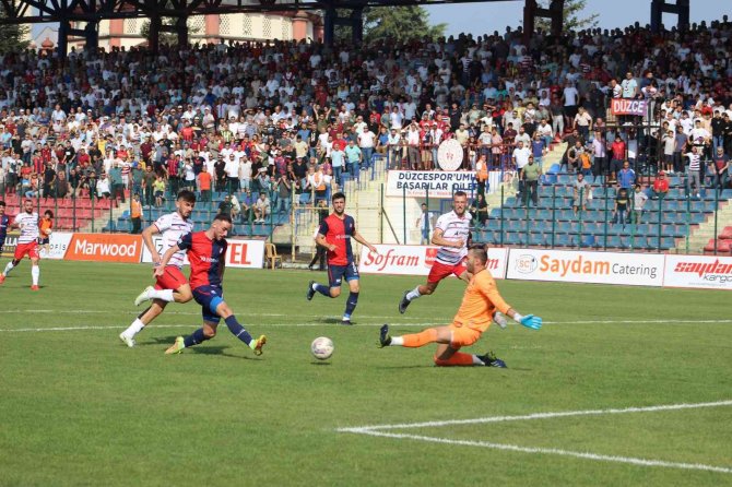 Tff 2. Lig: Düzcespor: 0 - 24 Erzincanspor: 2