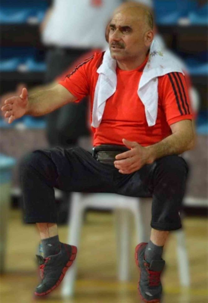 Milli Antrenör Mustafa Durmuşoğlu Vefat Etti