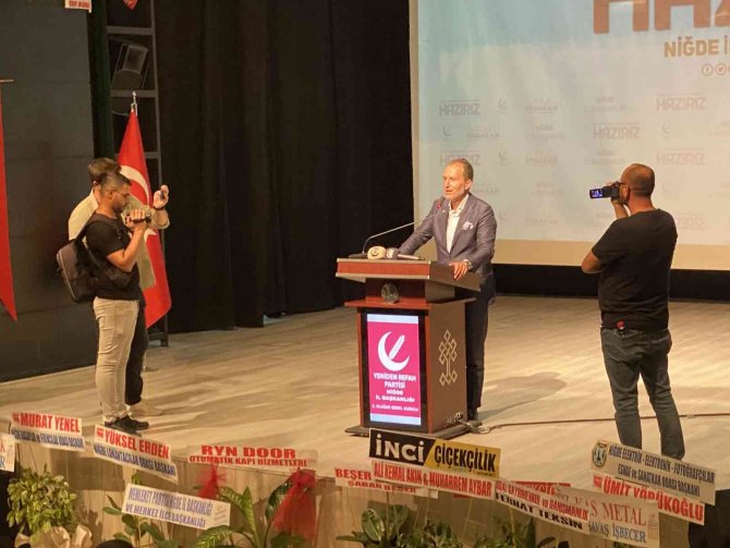 Yeniden Refah Partisi Genel Başkanı Dr. Fatih Erbakan, Niğde’de Partililerle Buluştu