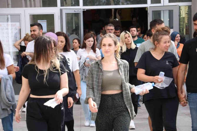 Kpss’ye Giren Adaylar Sınavı Değerlendirdi