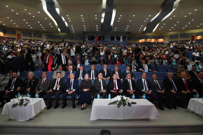 Bakan Bozdağ: “Siyasi Hesaplarla Yargı Her Gün Tartışma Konusu Yapılıyor”