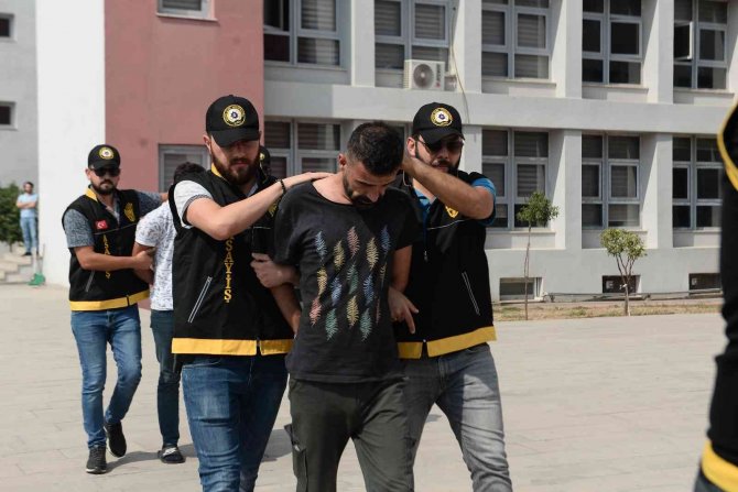 Son 1 Ayda 4 Motosiklet Çalan 2 Zanlı Tutuklandı