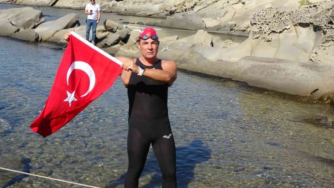 Rekortmen Yüzücü Gaziler Günü’nde Gökçeada’ya Yüzecek
