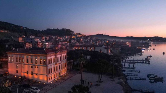 Ayvalık Belediyesi’ne “Uygulama Ödülü” Geldi