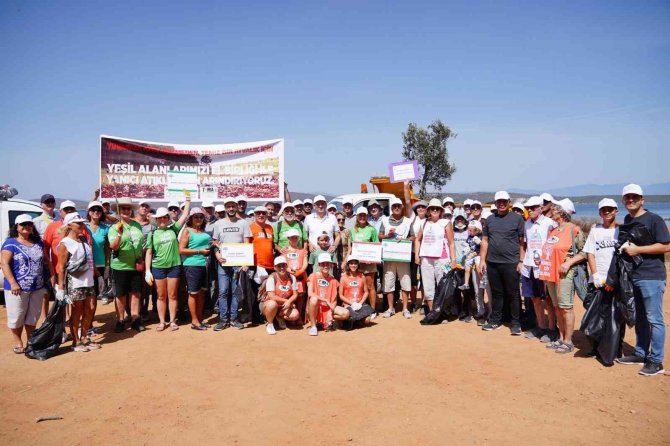Ayvalık’ta Dünya Temizlik Günü Farkındalığı