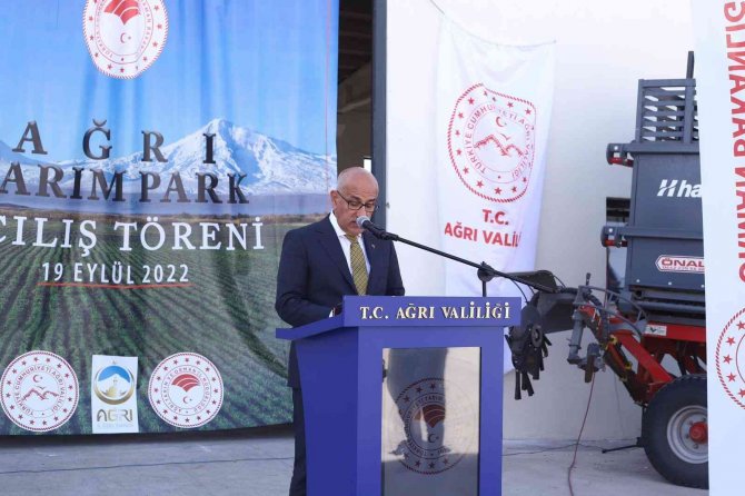 Bakan Kirişci: “Cumhurbaşkanımızın Sahip Olduğu Büyük Vizyon Sayesinde Tahıl Koridoru Dünyaya Derin Bir Oh Çektirdi”