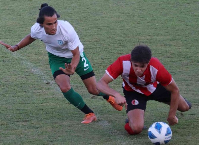 Muğlaspor Hazırlık Maçında İ̇ncirliova’yı 4-0 Mağlup Etti