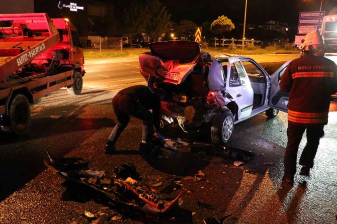 Uygulamadan Kaçan Alkollü Sürücü Kazaya Neden Oldu: 4 Yaralı