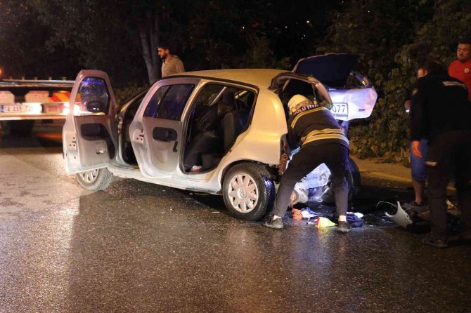 Uygulamadan Kaçan Alkollü Sürücü Kazaya Neden Oldu: 4 Yaralı