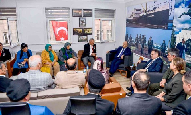 Gaziler: “Bu Hizmeti Ölünceye Kadar Unutamayız”