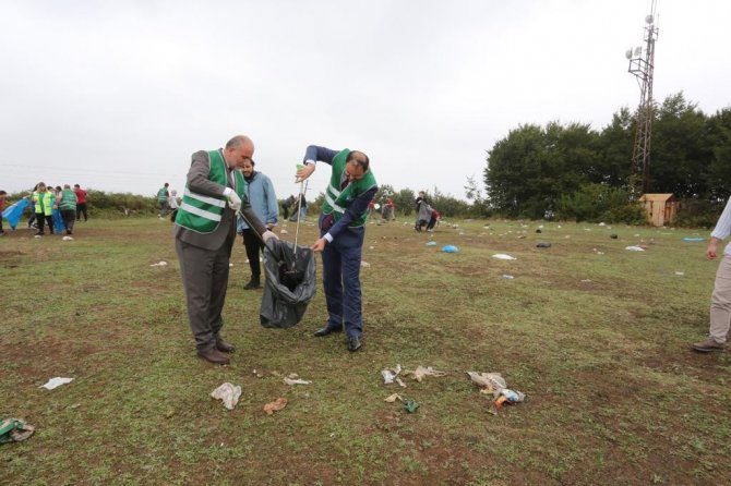 Canik’te 1 Saat İçinde 200 Kilogram Atık Toplandı