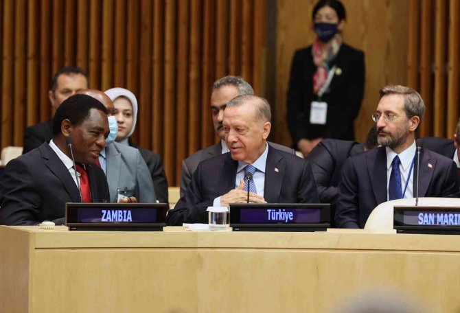 Cumhurbaşkanı Erdoğan: “Mesleki Ve Teknik Eğitim Alanındaki Tecrübemizi Diğer Ülkelerle Paylaşmak Amacıyla Uluslararası Mesleki Ve Teknik Anadolu Liselerini Hayata Geçirdik”