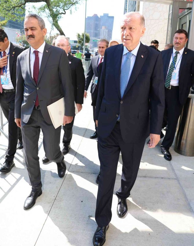 Cumhurbaşkanı Erdoğan, Türkevi’nden Bm Genel Kurul Merkezi’ne Geçti