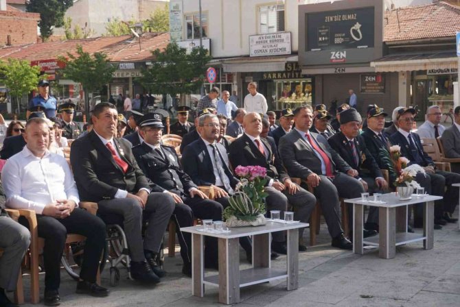 Çivril’de Gaziler Öğrencilerle Buluştu