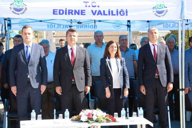 "Edirne’nin Sarı Çiçeği Kanola Projesi" İle Çiftçilere Tohum Dağıtıldı
