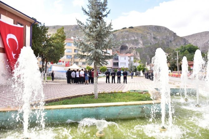 İ̇nönü’de "Gaziler Günü" Anma Programı Düzenlendi