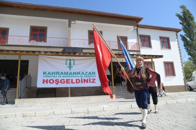Başkan Oğuz, Kahramankazanlı Yönetici Ve Bürokratlarla Bir Araya Geldi