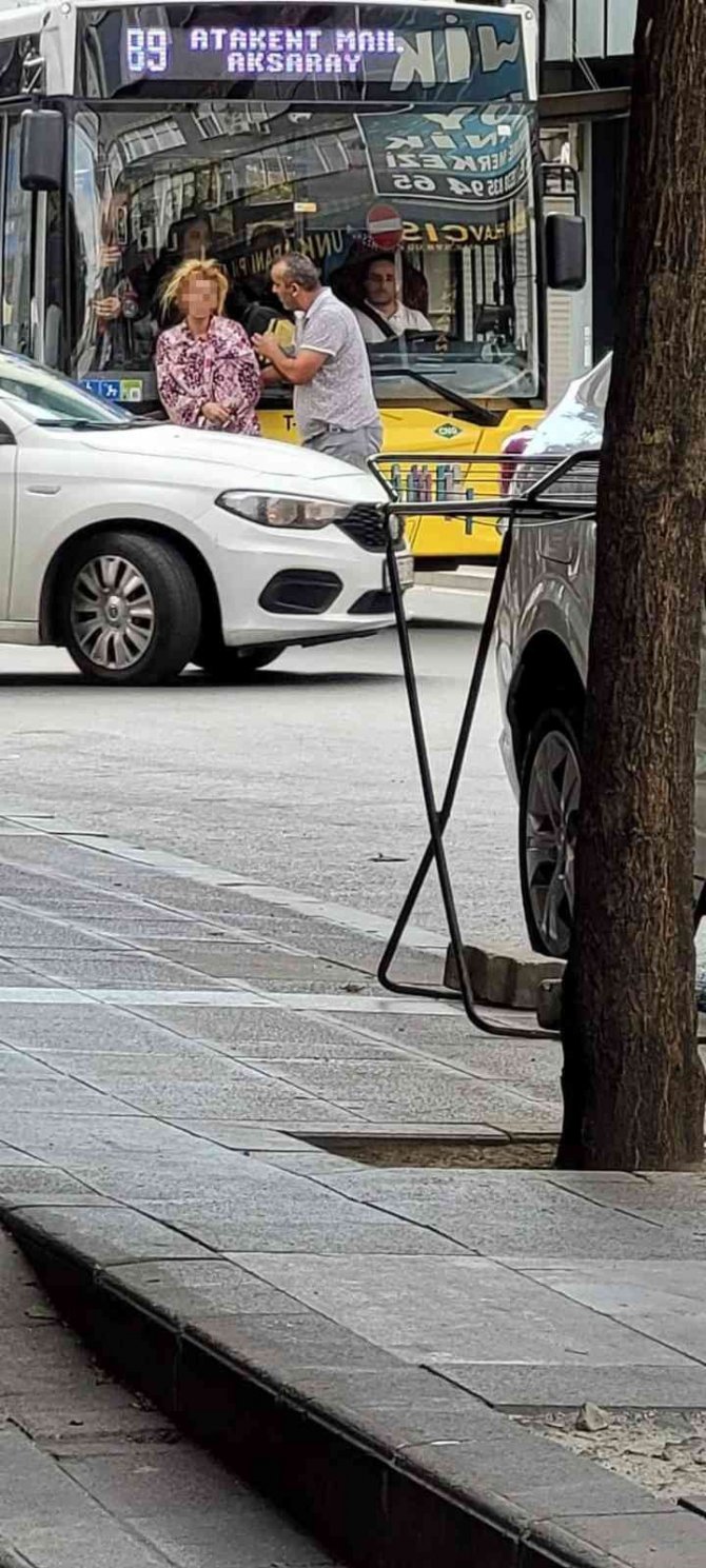 Alkollü Kadın Trafiği Birbirine Kattı