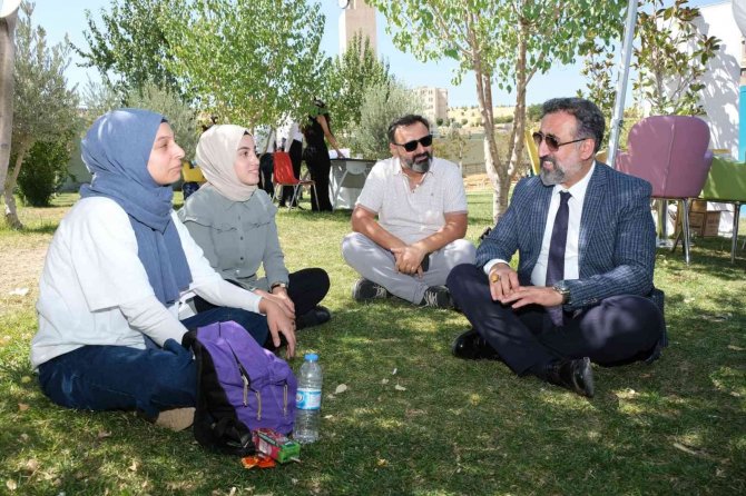 Mardin Artuklu Üniversitesi’nde Yeni Eğitim Yılı Renkli Görüntülerle Başladı