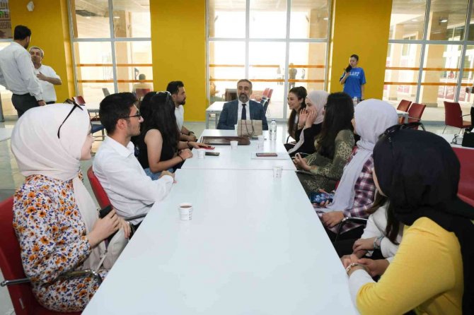 Mardin Artuklu Üniversitesi’nde Yeni Eğitim Yılı Renkli Görüntülerle Başladı