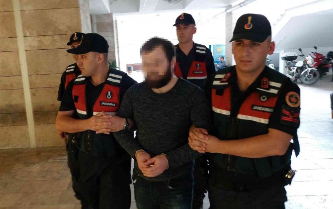 51 Yıl Hapis Cezası Bulunan Şahıs Saklandığı Çatı Katında Yakalandı