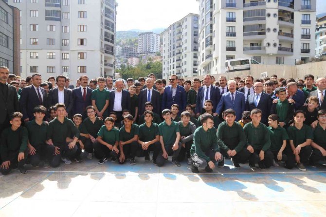 Tobb Başkanı Rifat Hisarcıklıoğlu Artvin’de Okul Açılışına Katıldı