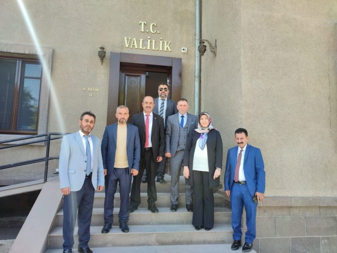 Umfed Çalışmalarını ’Maddeye Değil Hayata Bağlan’ Sloganıyla Yürütüyor