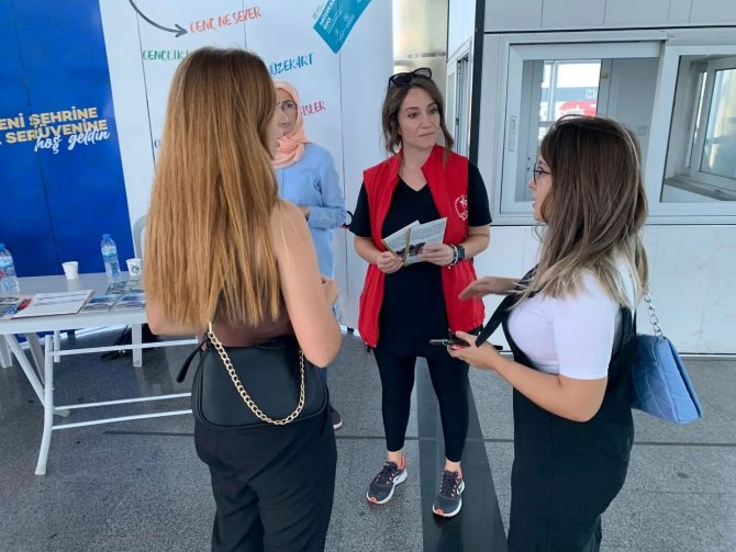 Aydın Gençlik Ve Spor İ̇l Müdürlüğü, Otogarda Öğrencileri Karşılıyor