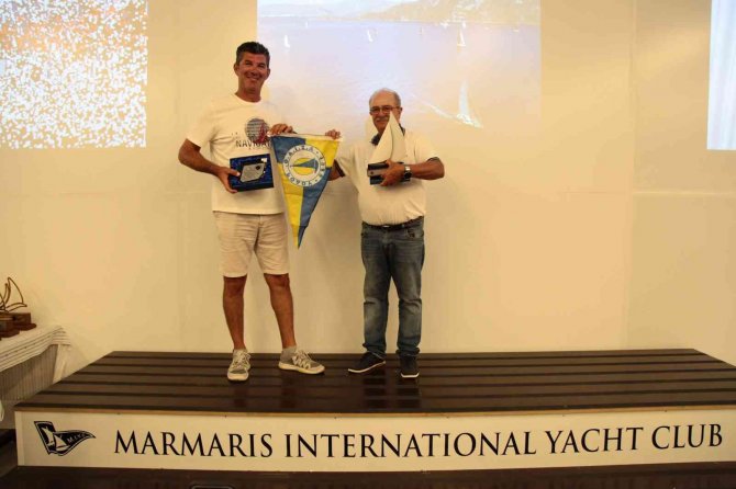 15.channel Regatta Yelken Yarışlarının Şampiyonları Kupalarını Aldı