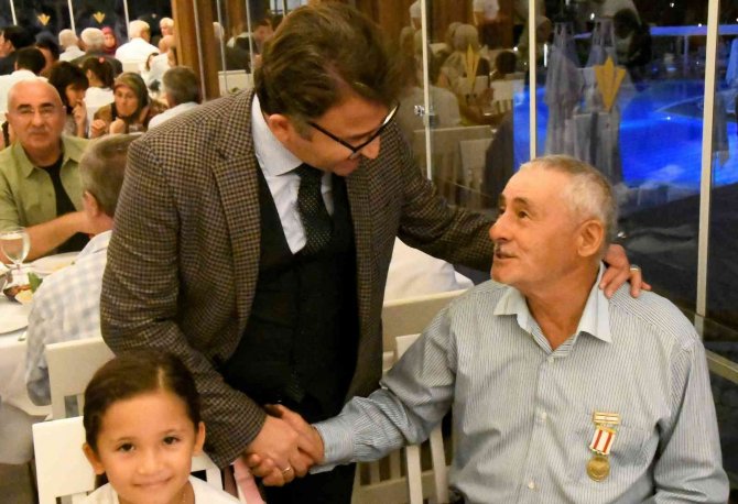 Kemer Protokolü Gazilerle Yemekte Bir Araya Geldi