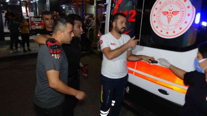 Kavgaya Müdahale Eden 3 Polis Yaralandı