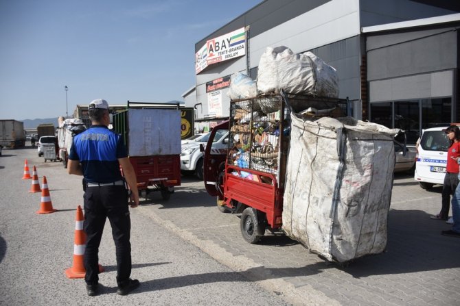 Trafiği Tehlikeye Sokan Araçlara El Konuldu