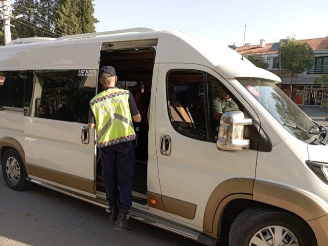 Balıkesir’de 3 Bin 773 Okul Servis Aracı Denetlendi