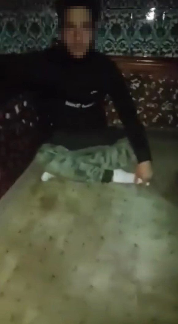 Beykoz’da Cami Hoparlöründen Seslenen Gençleri Mahalleli Yakaladı