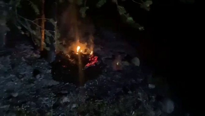 Ormanda Lastik Yakan 2 Kişi Kovalamaca Sonucu Yakalandı