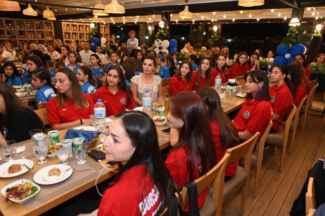 Bursa Büyükşehir Artık Hentbolda Da Boy Gösterecek