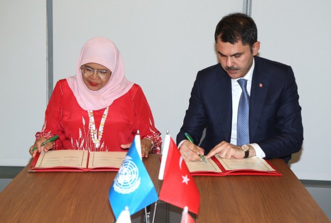 Bakan Kurum, Bm Habitat İ̇cra Direktörü Sherif İle Görüştü