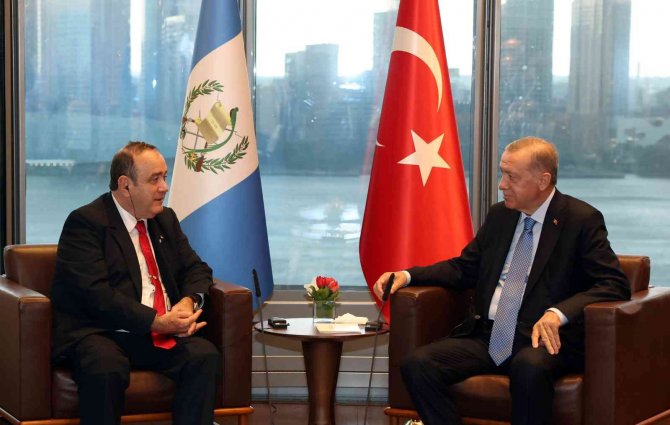 Cumhurbaşkanı Erdoğan, Guatemala Devlet Başkanı Giammattei İle Görüştü