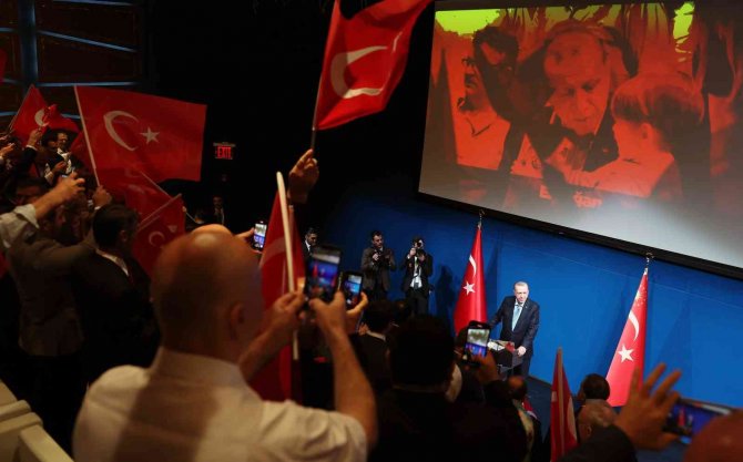 Cumhurbaşkanı Recep Tayyip Erdoğan, Abd Temasları Kapsamında Abd’de Yaşayan Türk Vatandaşları İle Bir Araya Geldi