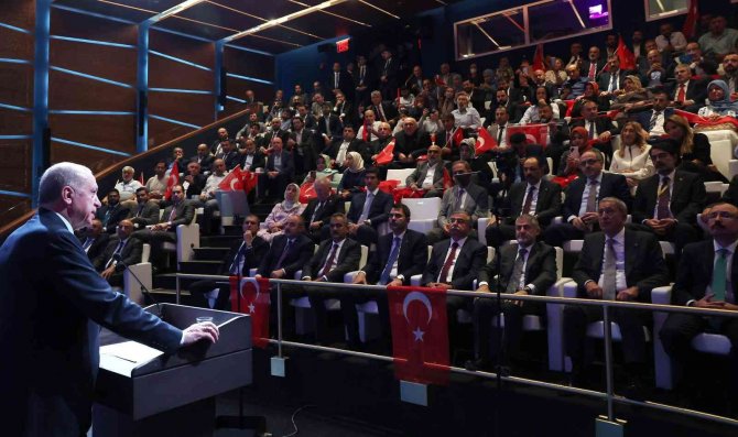 Cumhurbaşkanı Recep Tayyip Erdoğan, Abd Temasları Kapsamında Abd’de Yaşayan Türk Vatandaşları İle Bir Araya Geldi