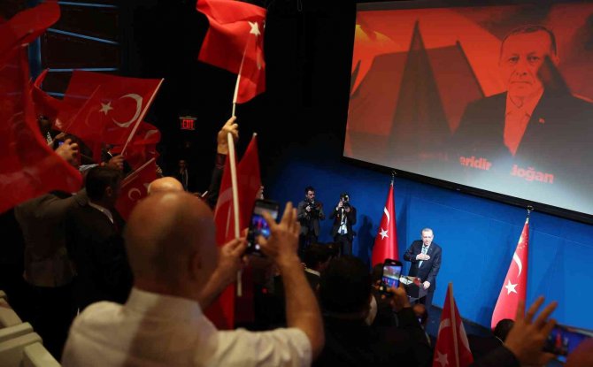 Cumhurbaşkanı Recep Tayyip Erdoğan, Abd Temasları Kapsamında Abd’de Yaşayan Türk Vatandaşları İle Bir Araya Geldi