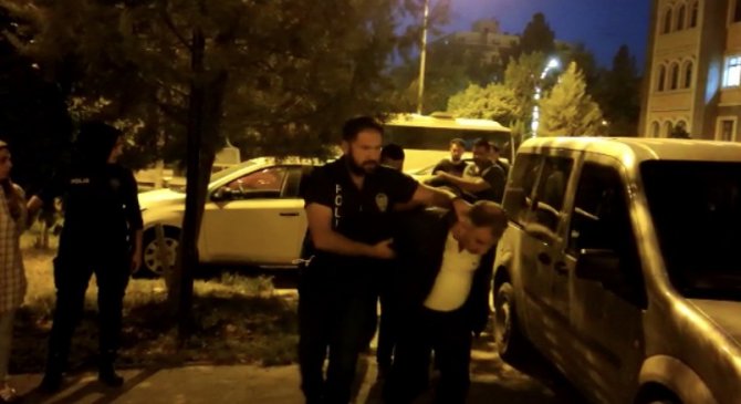Eşini Öldürüp Kayıp İlanı Vermişti, 2 Yıl Sonra Korkunç Gerçek Ortaya Çıktı