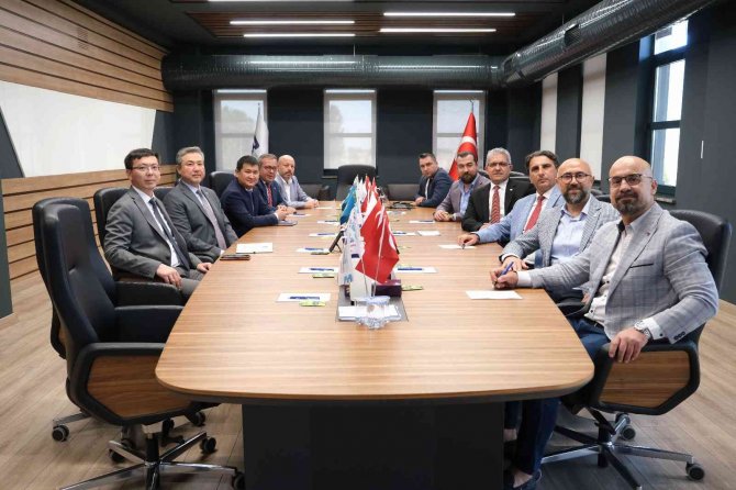 Eosb, Kazakistan Büyükelçisini Ağırladı