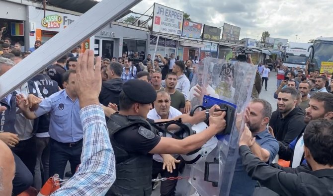 Fatih’teki Avrupa Otogarı’nda Yıkım Gerginliği
