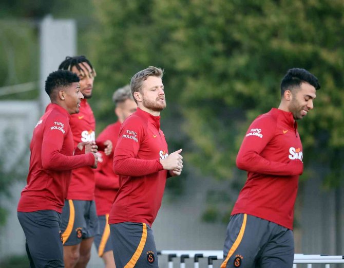 Galatasaray, Adana Demirspor Maçı Hazırlıklarına Başladı